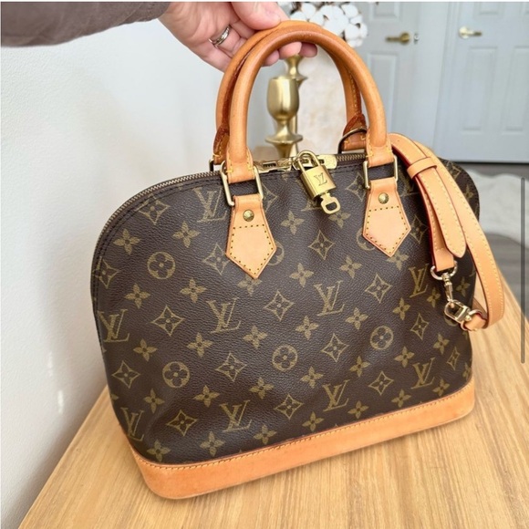 ✅AUTHENTIC✅LOUIS VUITTON ALMA PM - Picture 14 of 14
